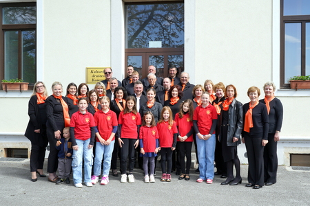 Mešani in otroški cerkveni zbor KD Košana